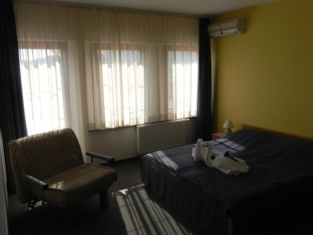 Motel Majolka Ptuj Værelse billede